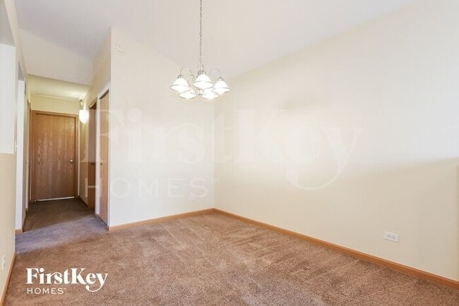 Building Photo - 769 Serendipity Dr