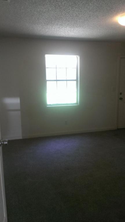 Building Photo - 808 Cheyenne St.