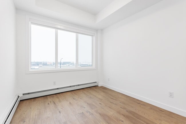 Building Photo - 111 Wolf Creek Dr SE