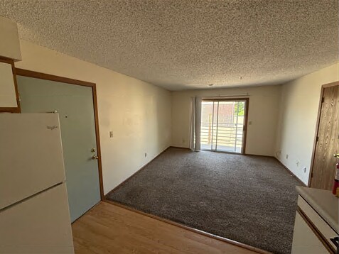 Foto del edificio - 426 S Johnson St