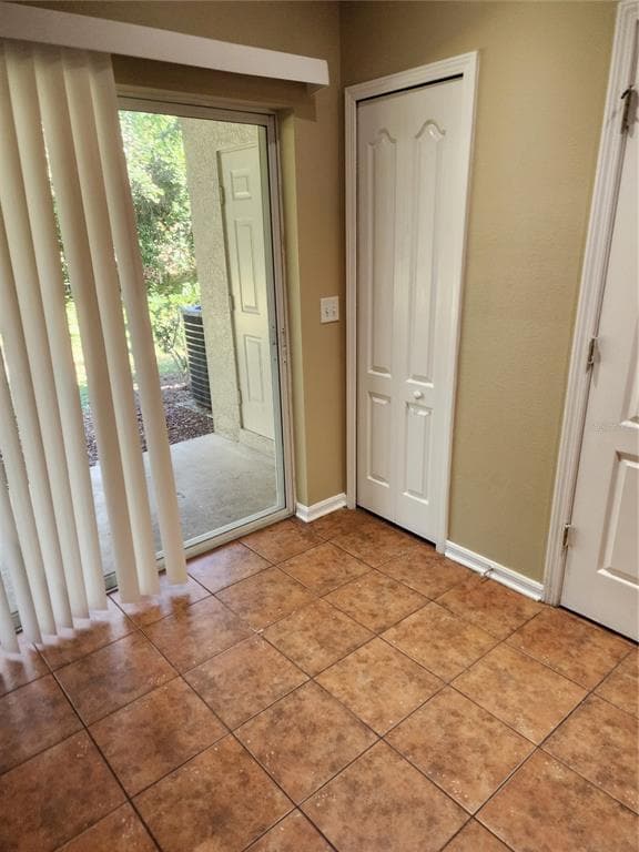 Foto del edificio - 15924 Fishhawk Creek Ln