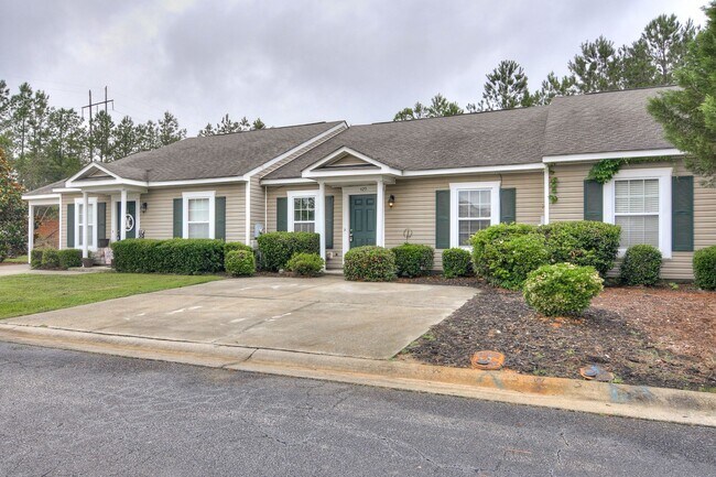 Foto del edificio - Updated 2 Bedroom 2 Bath Townhouse in Evans