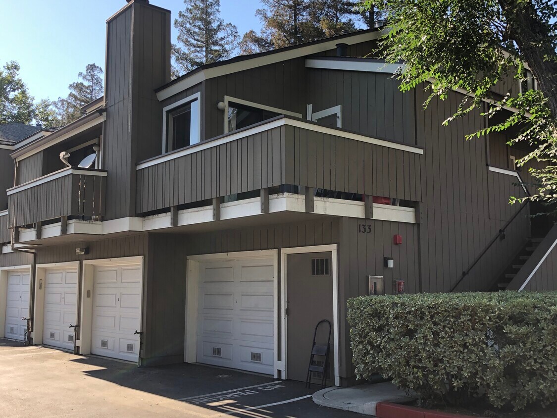 133 Union Ave Unit D, Campbell, CA 95008 Condo for Rent in Campbell
