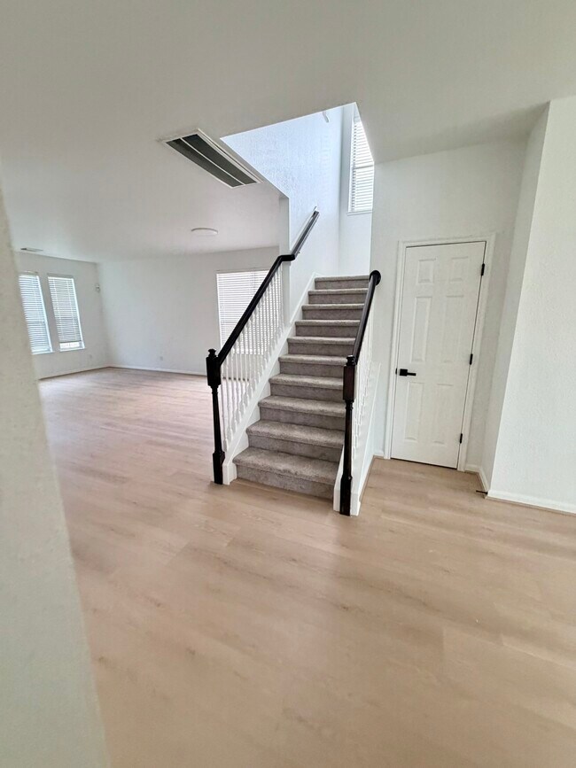Foto del edificio - 5530 Gable Meadows Dr