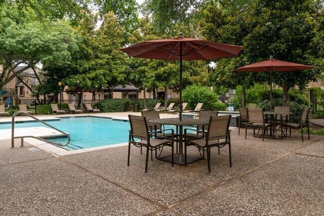 Foto del edificio - 3309 Riveroad Ct