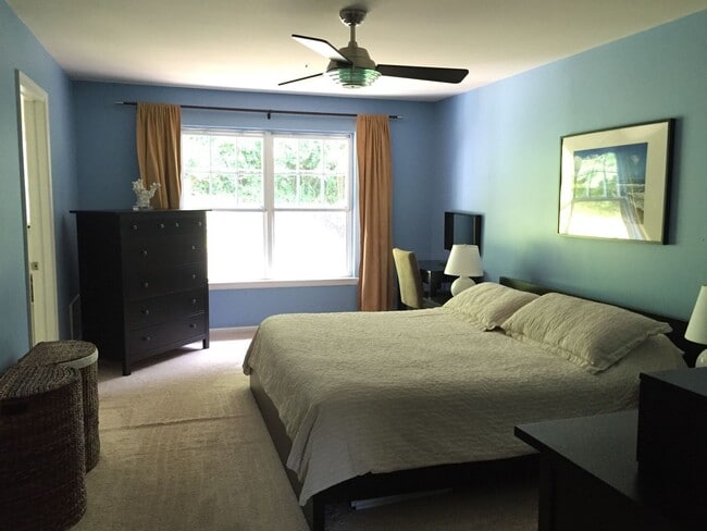 Building Photo - 3BD/2.5BA Town Home For Rent - Conshohocken