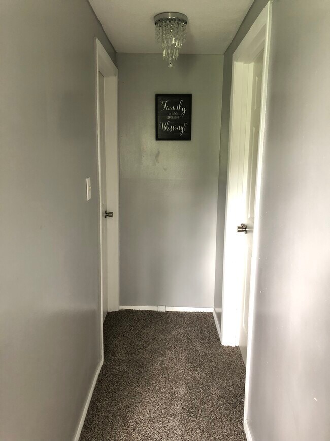 Foto del edificio - 4692 E 173rd St