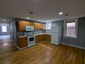 Building Photo - 137 Remsen St