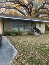 Building Photo - 3854 Pickett Dr