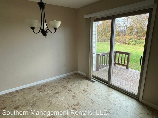 Building Photo - 2 br, 1.5 bath House - 250 Olney Rd