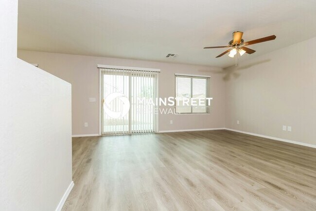 Foto del edificio - 5 Bedroom Pet-Friendly Home in El Mirage, AZ with Main Street Renewal