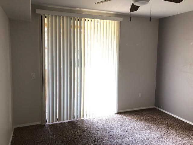 Building Photo - 4925 E Desert Cove Ave