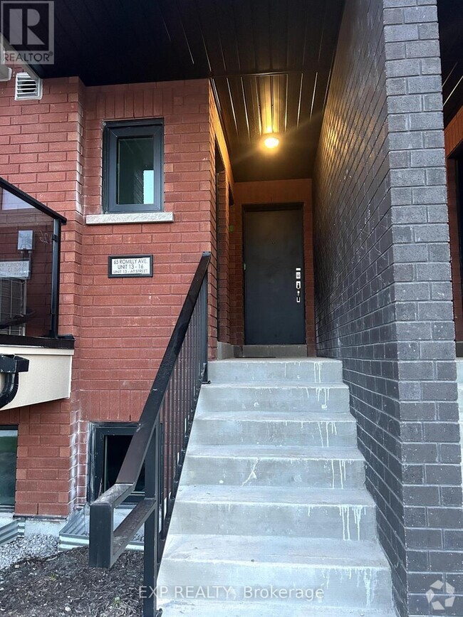 Building Photo - 65 Romilly Ave