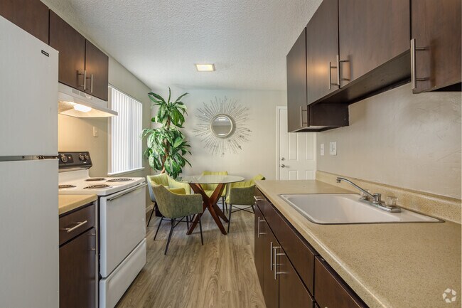 2HAB, 1BA - 890 ft² - Wake Forest