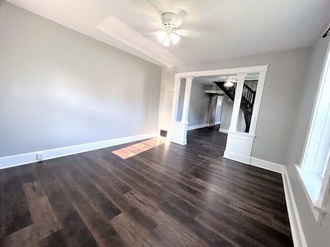 Building Photo - 217-217 S 9th St