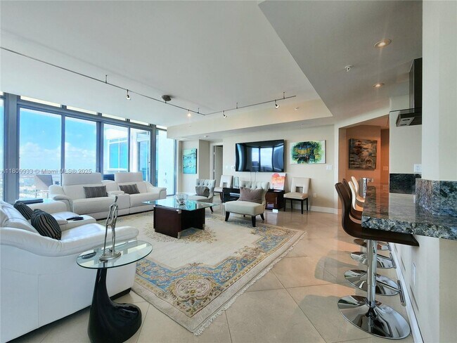 Foto del edificio - 3535 S Ocean Dr