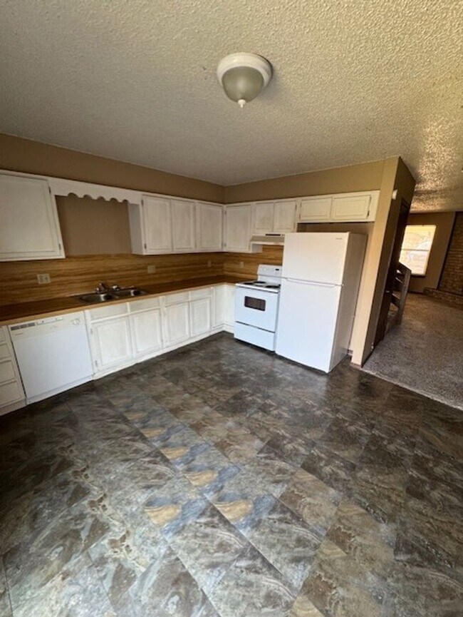 Foto del edificio - Cozy 2 Bedroom Duplex Central Norman