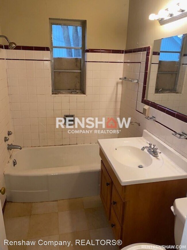 Building Photo - 3 br, 2 bath House - 3755 Oakley Ave.