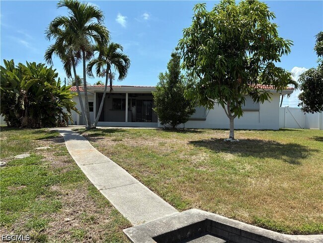Foto del edificio - 3709 SE 17th Pl