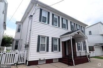 Building Photo - 56 N Nice St