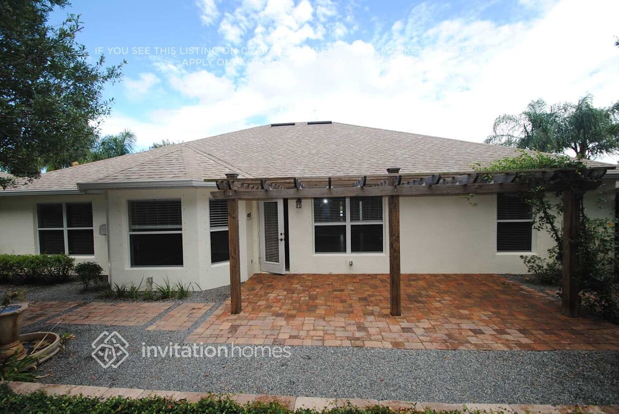 Building Photo - 1064 Kingfisher Way