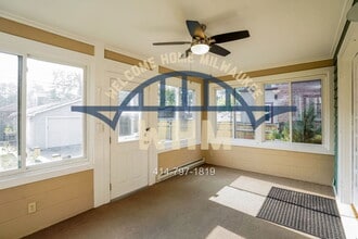 Building Photo - 3028 N Murray Ave