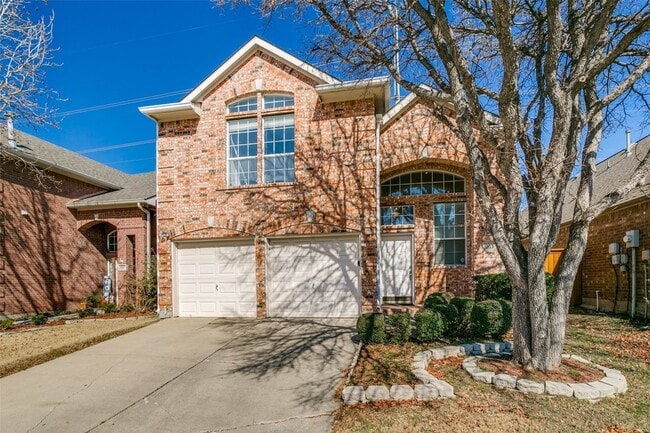 Building Photo - 511 Poplar Ln