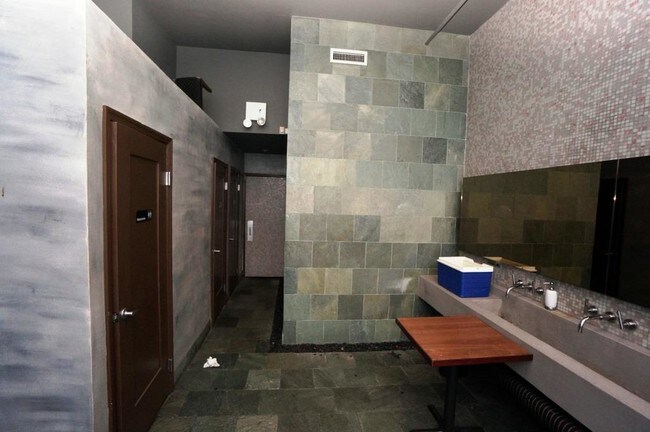Fotografía del edificio - 113-115 E 18th St