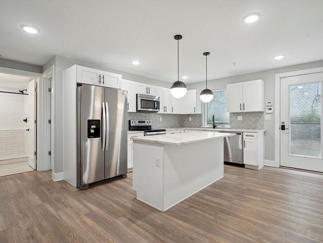Building Photo - 1511 N 17th St