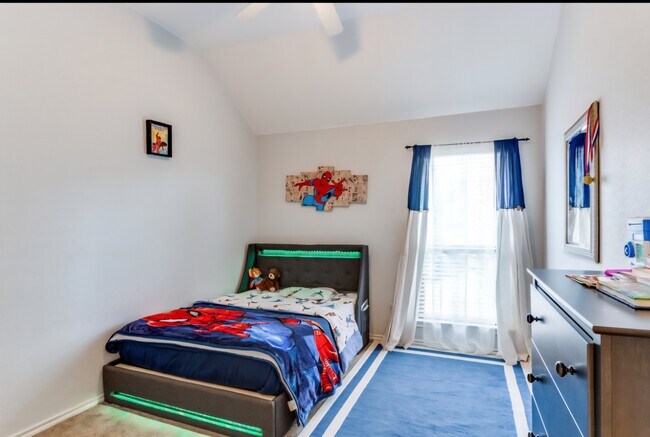 Building Photo - 1105 Jake Cir