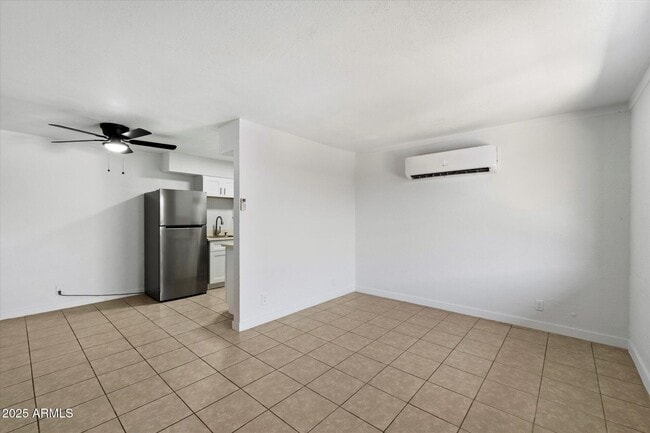 Foto del edificio - 2343 E Pueblo Ave