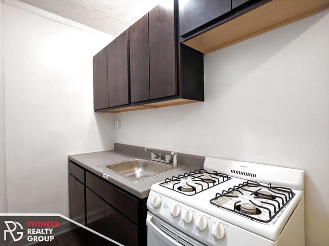 Foto del edificio - 2600 N Kimball Ave