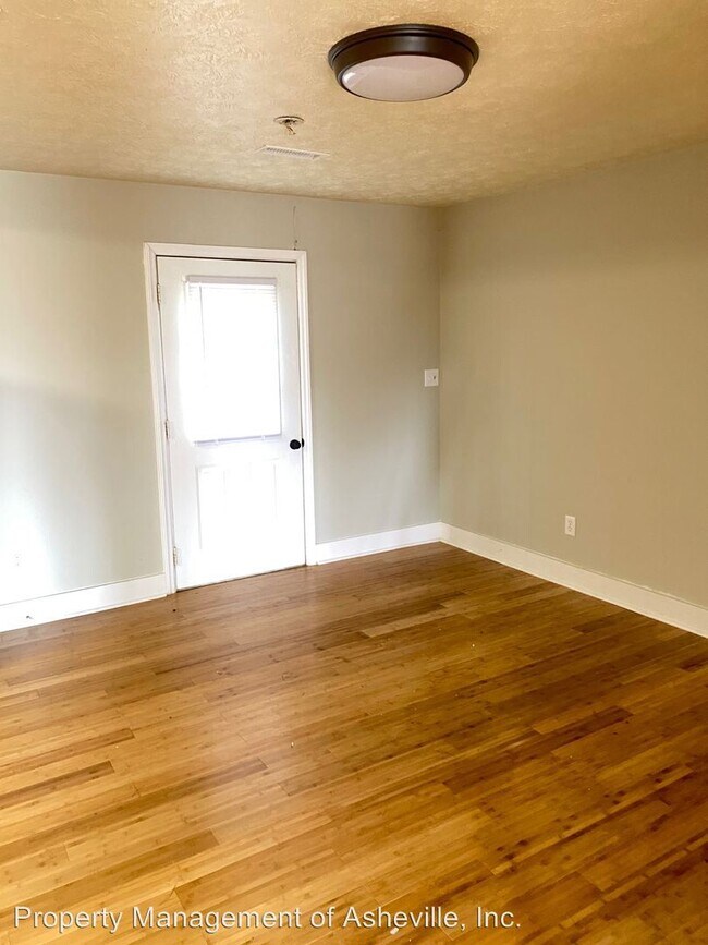 Building Photo - 5 br, 2.5 bath House - 30 Bradley Branch Rd