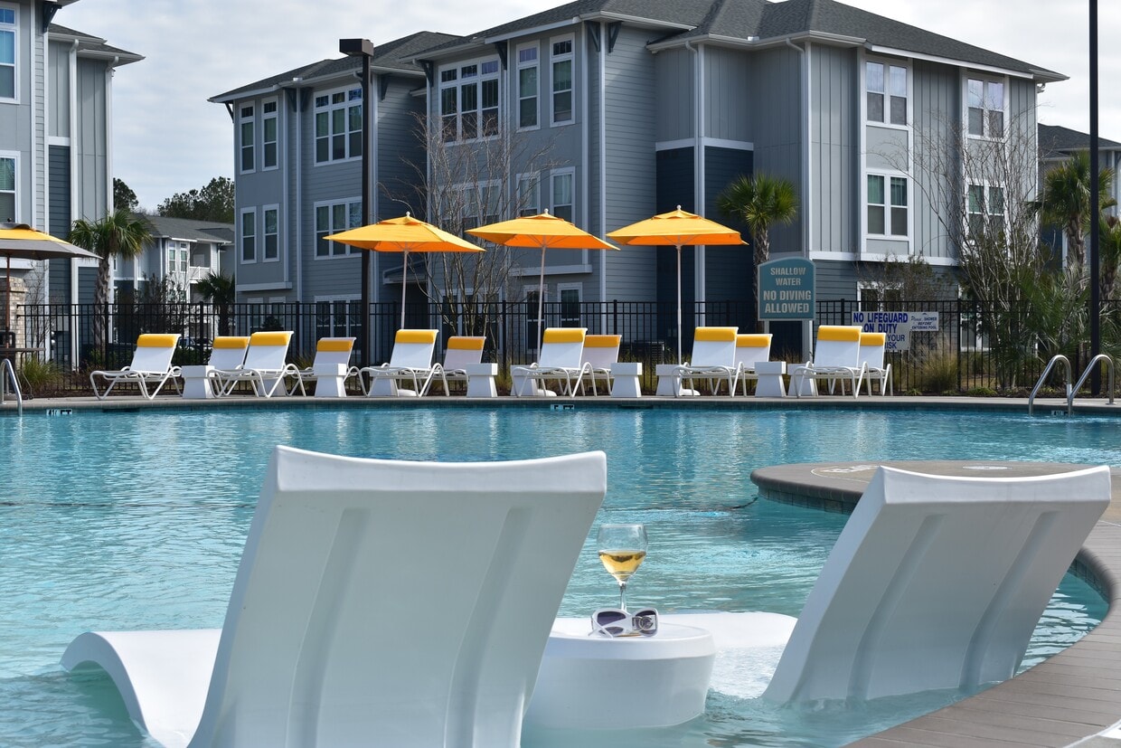 Primary Photo - The Veranda at Market Commons