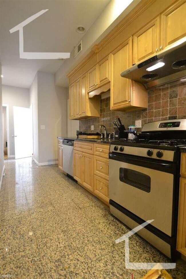 Building Photo - 47A Allston St