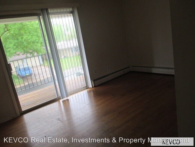 Building Photo - 1101 Ponderosa Dr
