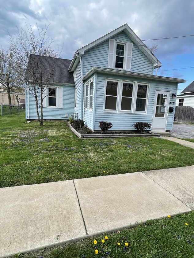 412 Fulton St, Fremont, OH 43420 House Rental in Fremont, OH