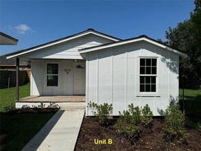 Building Photo - 8214 Livingston St