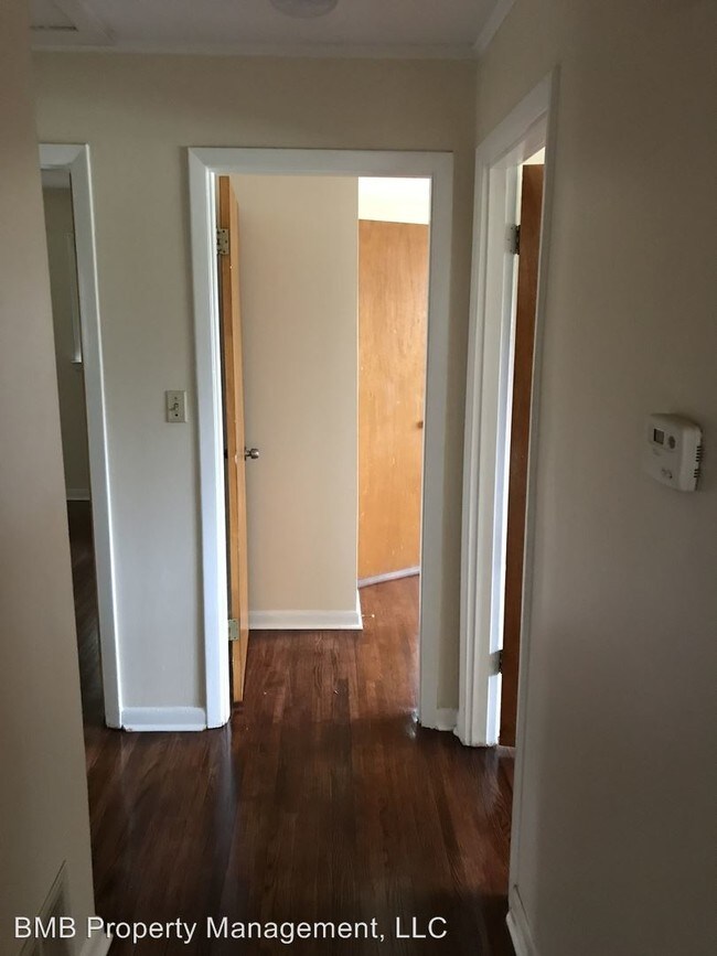 Foto del edificio - 1720 Yarbrough St