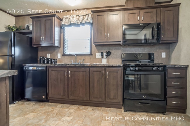 Building Photo - 9875 Reef Ct