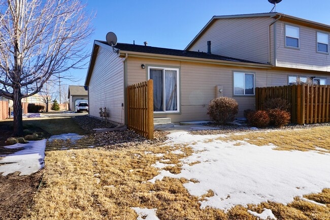 Photo - Two Bedroom Near The Powers Corridor Townhome
