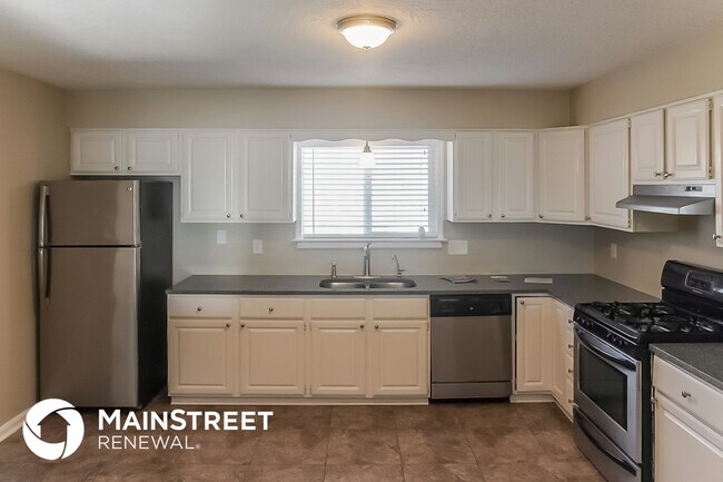 Foto del edificio - 5971 Northland Rd