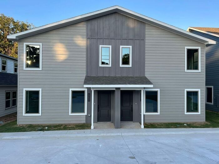 2430 S Fannin Ave, Denison, TX 75020 Townhome Rentals in Denison TX