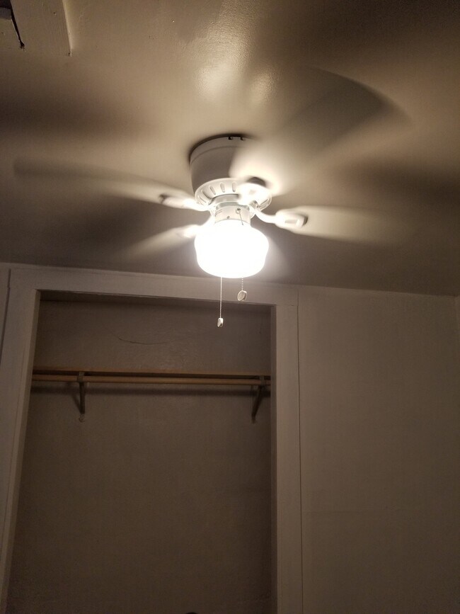 Foto del edificio - 658 Washington Ave