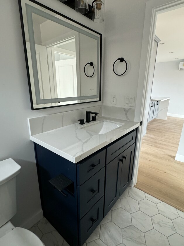 Foto principal - 18509 Burin Ave