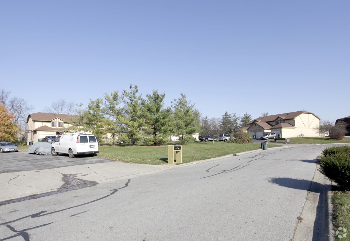 Foto del edificio - 1341-1369 Orchard Park Dr
