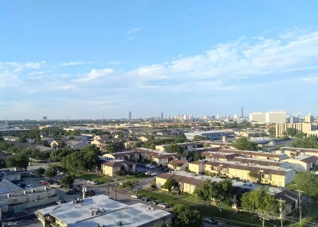 Building Photo - 1 br, 1 bath  - 7510 Hornwood Dr Apt 1102
