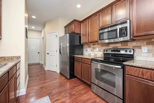 Building Photo - 3112 Popham Ct