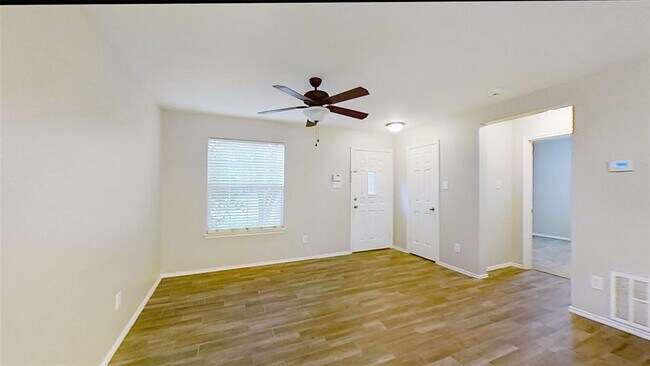 Foto del edificio - 301 Stanford St