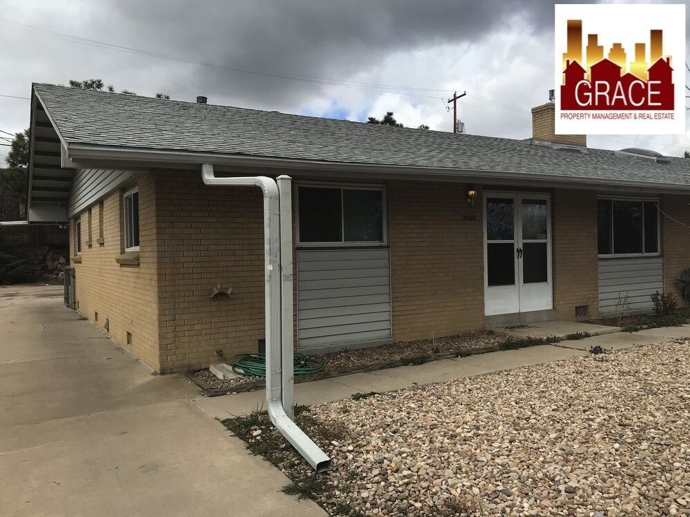 Primary Photo - 2065 Rosewood Dr